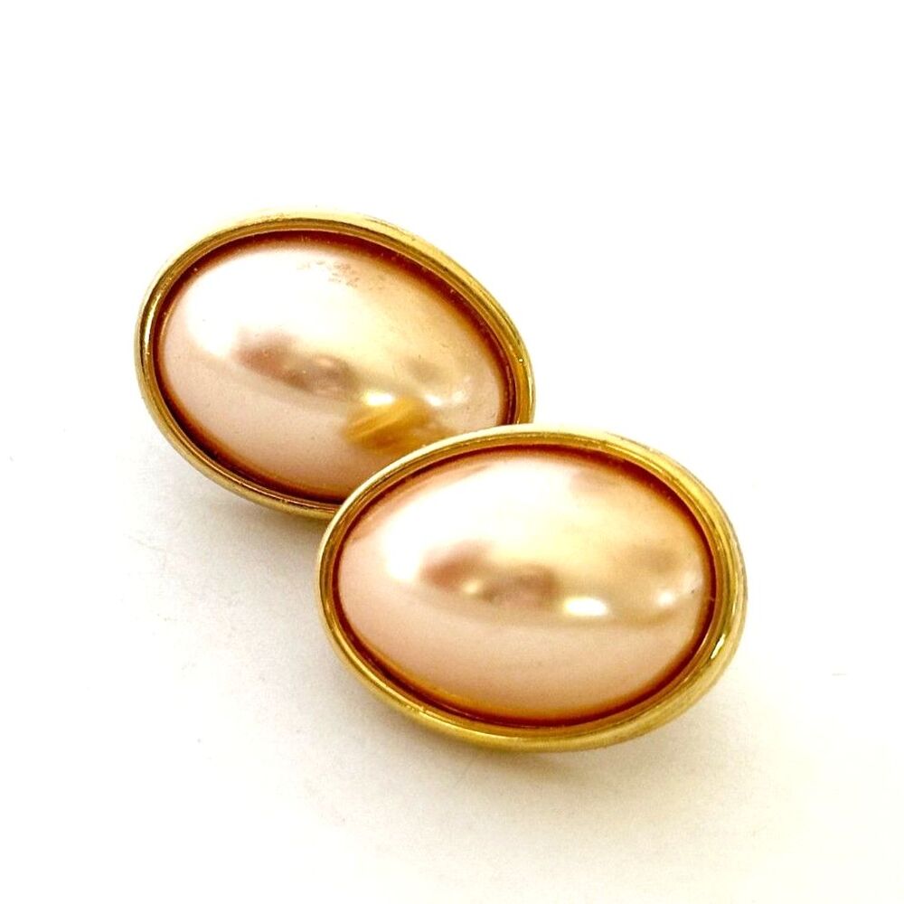 Vintage Monet Faux Peach Pearl and Gold Tone Clip on Earrings